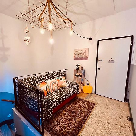 Casa Vacanze 5 Terre Express Специя Экстерьер фото